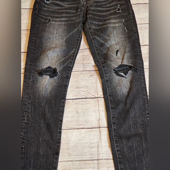 American Eagle Next Level Flex Distressed look Jeans - Picture 9 of 9
